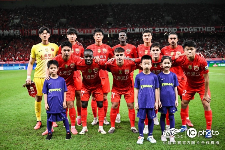 莱昂纳多闪击李新翔推空门 上海海港2-0上海申花