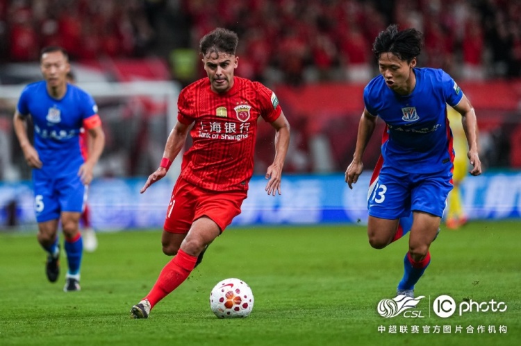 莱昂纳多闪击李新翔推空门 上海海港2-0上海申花