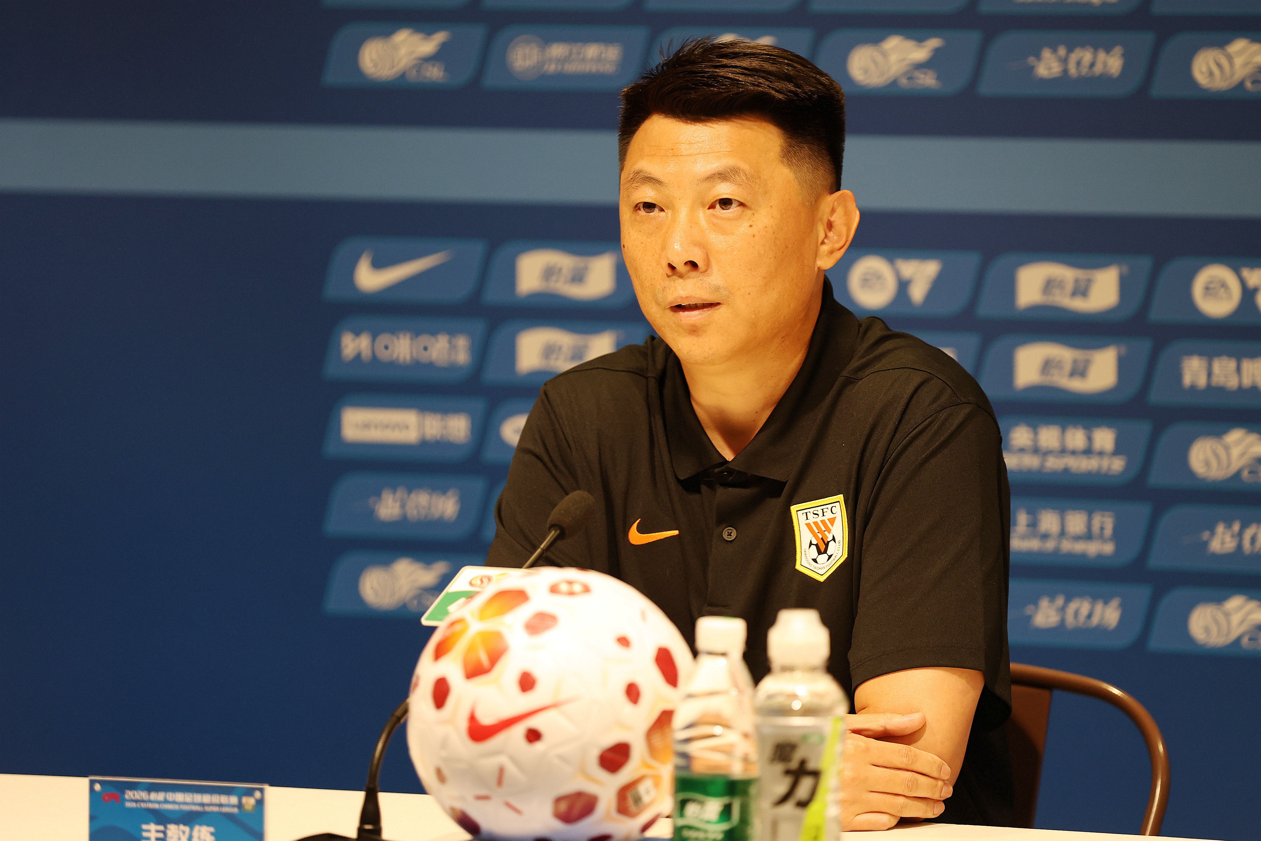 唐田变阵五后卫零封海港 泰山换帅首秀1比0破咒 唐田变阵五后卫零封海港 泰山换帅首秀1比0破咒