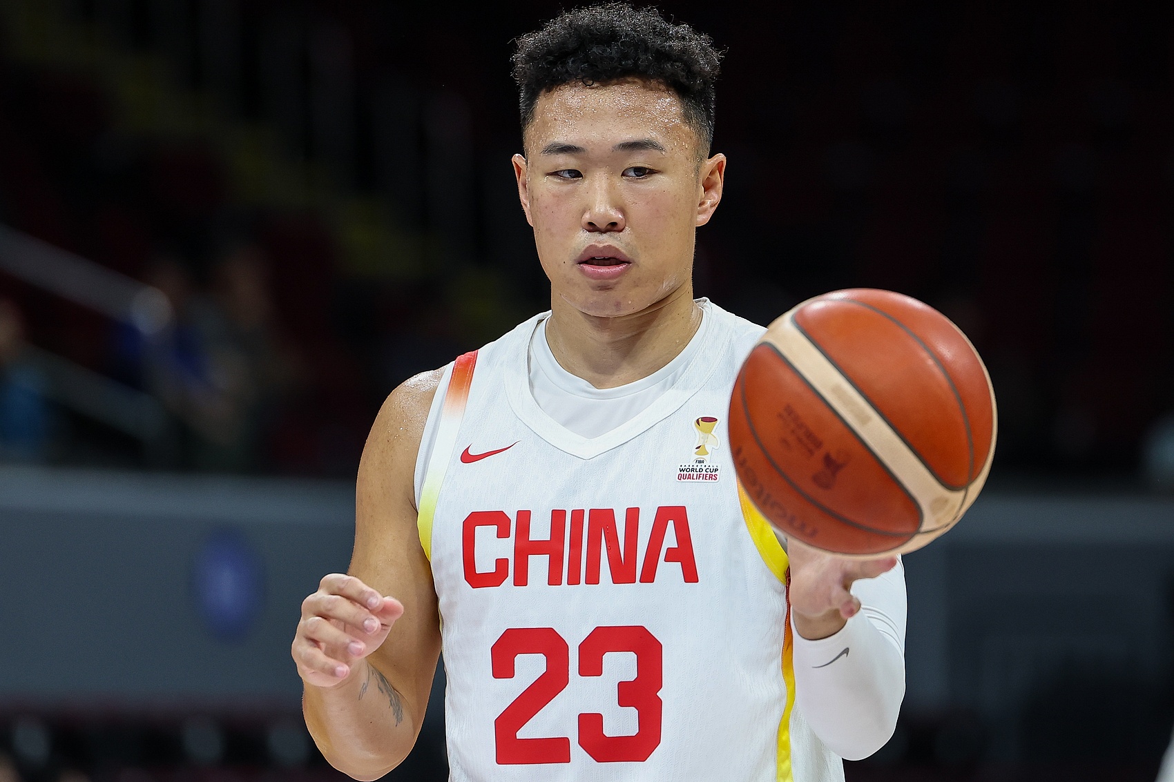 贺希宁17分全队最高 中国男篮热身赛击败乌拉圭 贺希宁17分全队最高 中国男篮热身赛击败乌拉圭