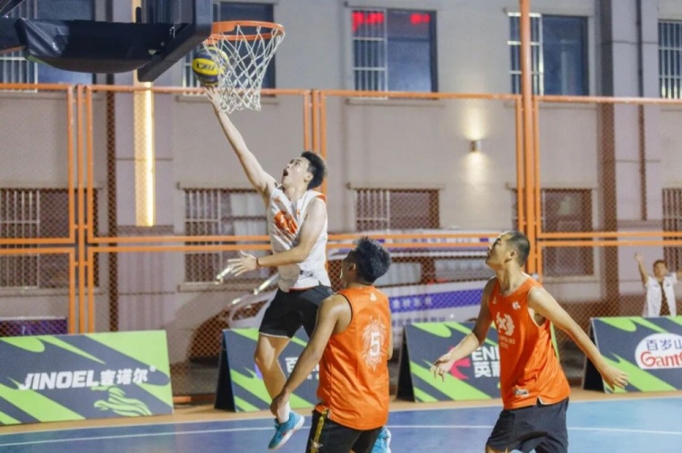 FIBA Open 3x3呼和浩特站战罢 蒙草酒业全胜夺冠