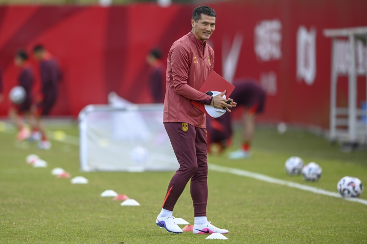 体坛：国足名单不只30人或动态调整 补招与否看亚运成绩