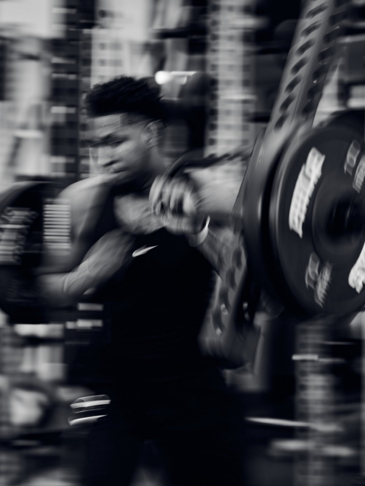 冲刺备战!76人官推晒球队训练照:篮球赛季快到了 马克西VJ领衔 冲刺备战!76人官推晒球队训练照:篮球赛季快到了 马克西VJ领衔