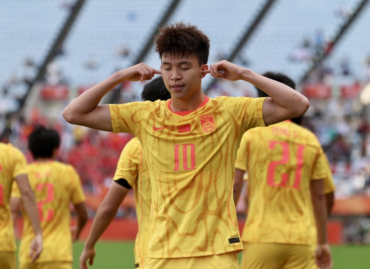 韩乔生评U23国足：全场表现可圈可点，拥有追平机会只缺点运气